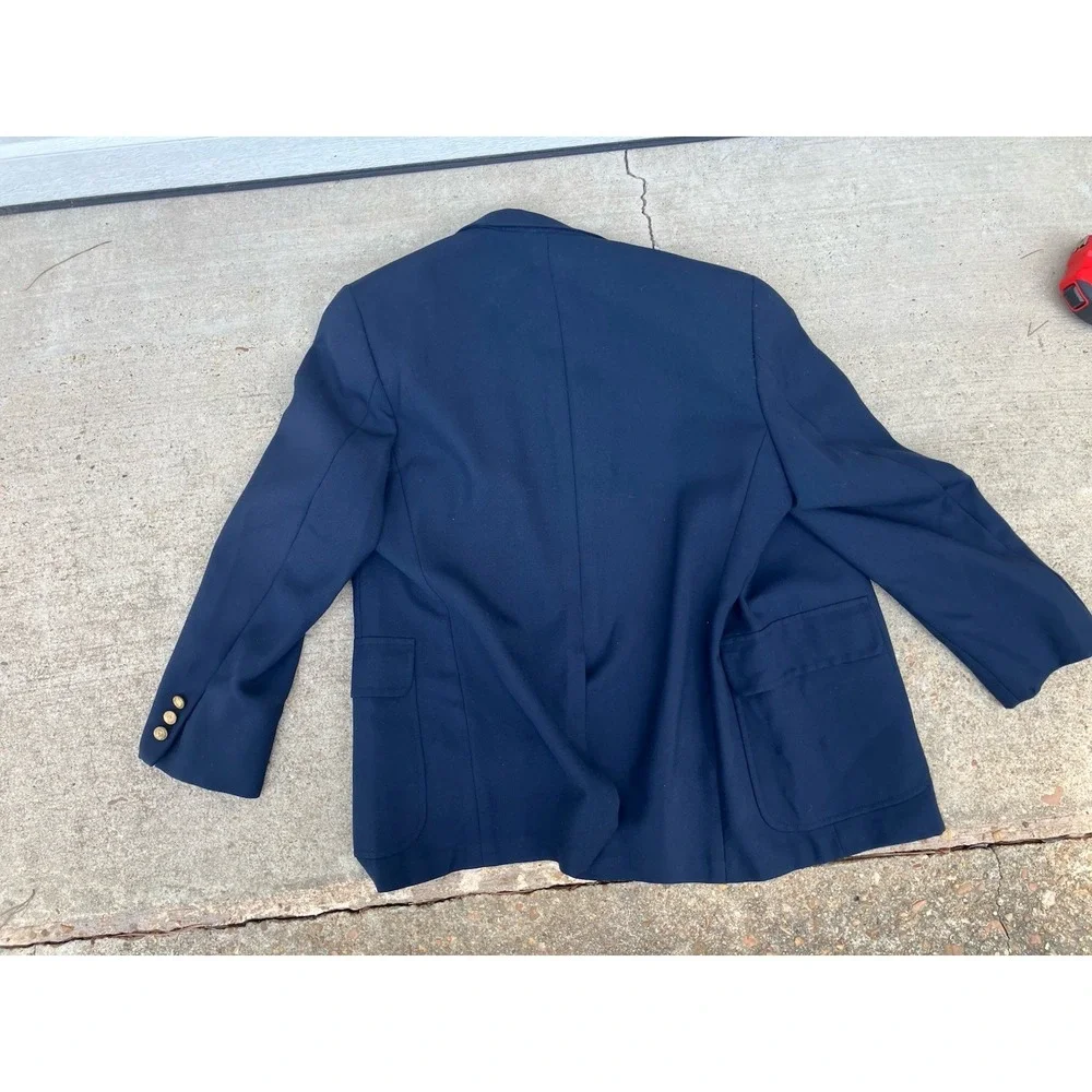 Vintage Roots by Beaver Hill Collection Wool Navy Blue Blazer, Gold Buttons 40R?
